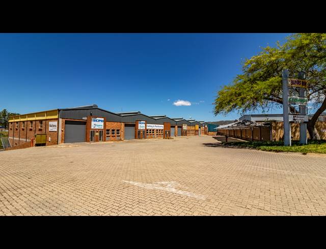 2,087M² WAREHOUSE TO LET IN RIVERSIDE INDUSTRIAL PARK